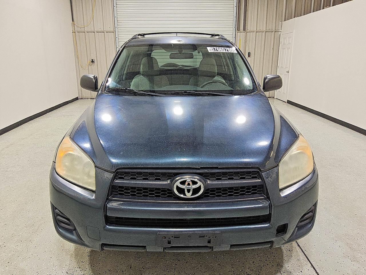 2011 Toyota Rav4 Base Blue vin: 2T3BF4DVXBW134825