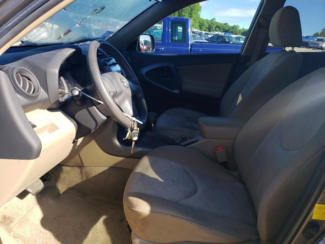 2011 Toyota Rav4 Base Brown vin: 2T3BF4DVXBW139930