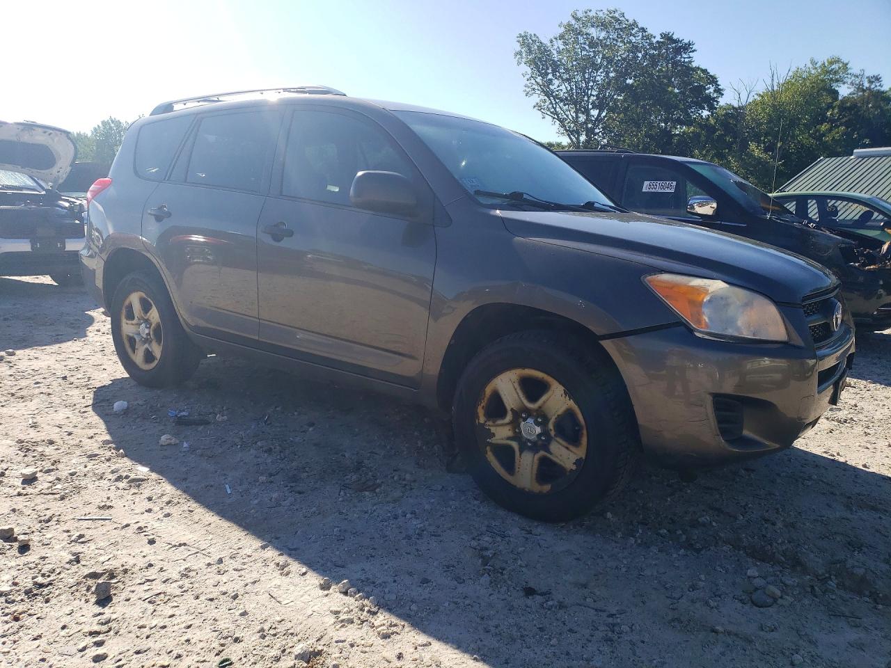 2011 Toyota Rav4 Base Brown vin: 2T3BF4DVXBW139930