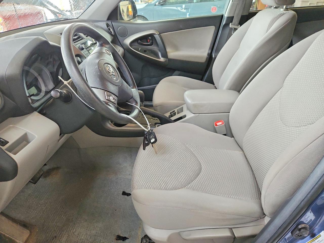2011 Toyota Rav4 Base Blue vin: 2T3BF4DVXBW158221