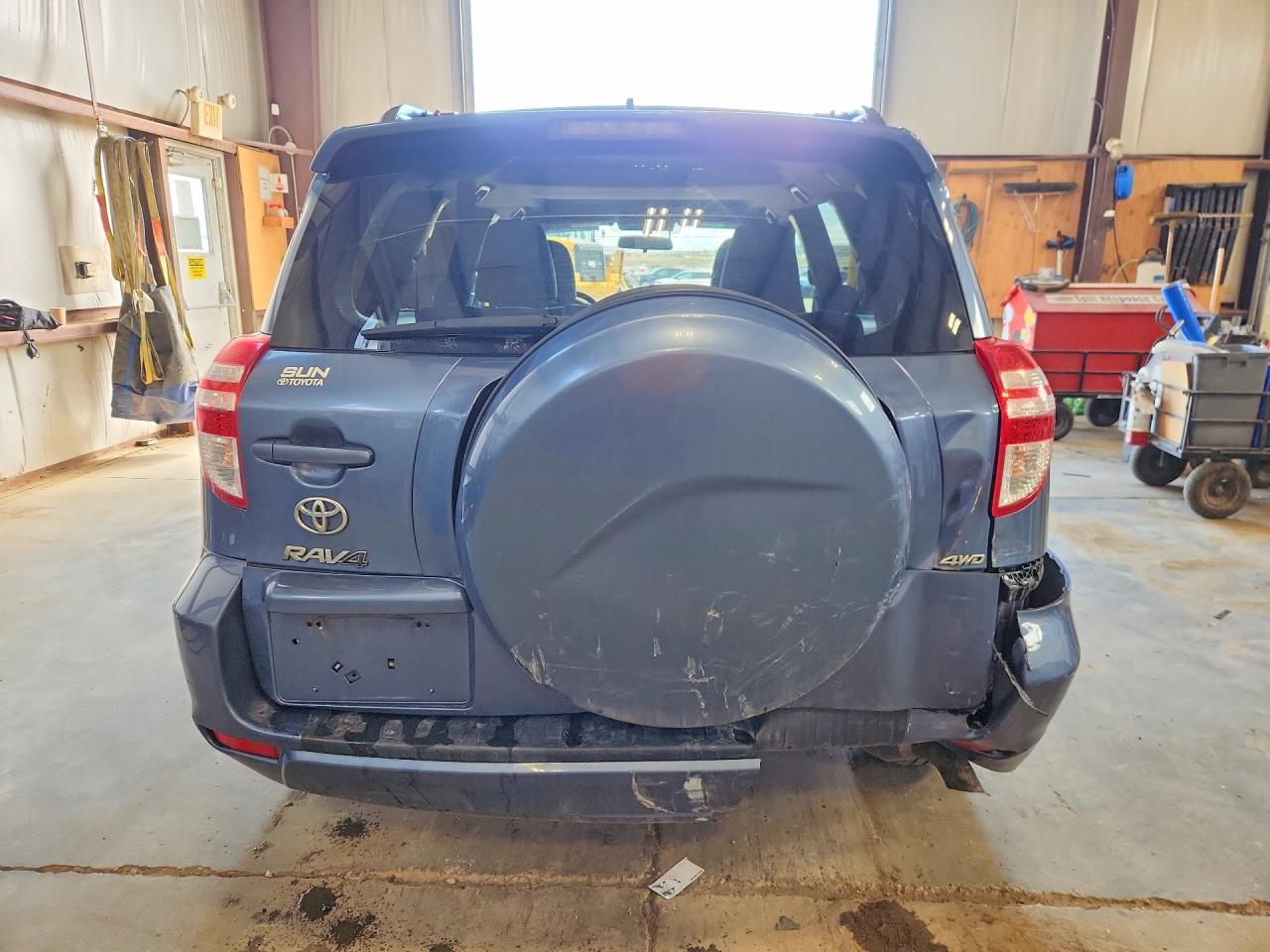 2011 Toyota Rav4 Base Blue vin: 2T3BF4DVXBW158221