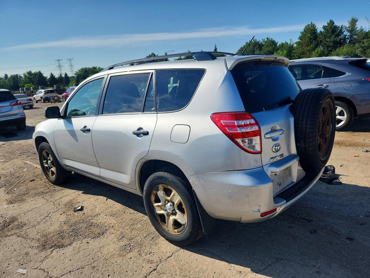2011 Toyota Rav4 Base Silver vin: 2T3BF4DVXBW170059