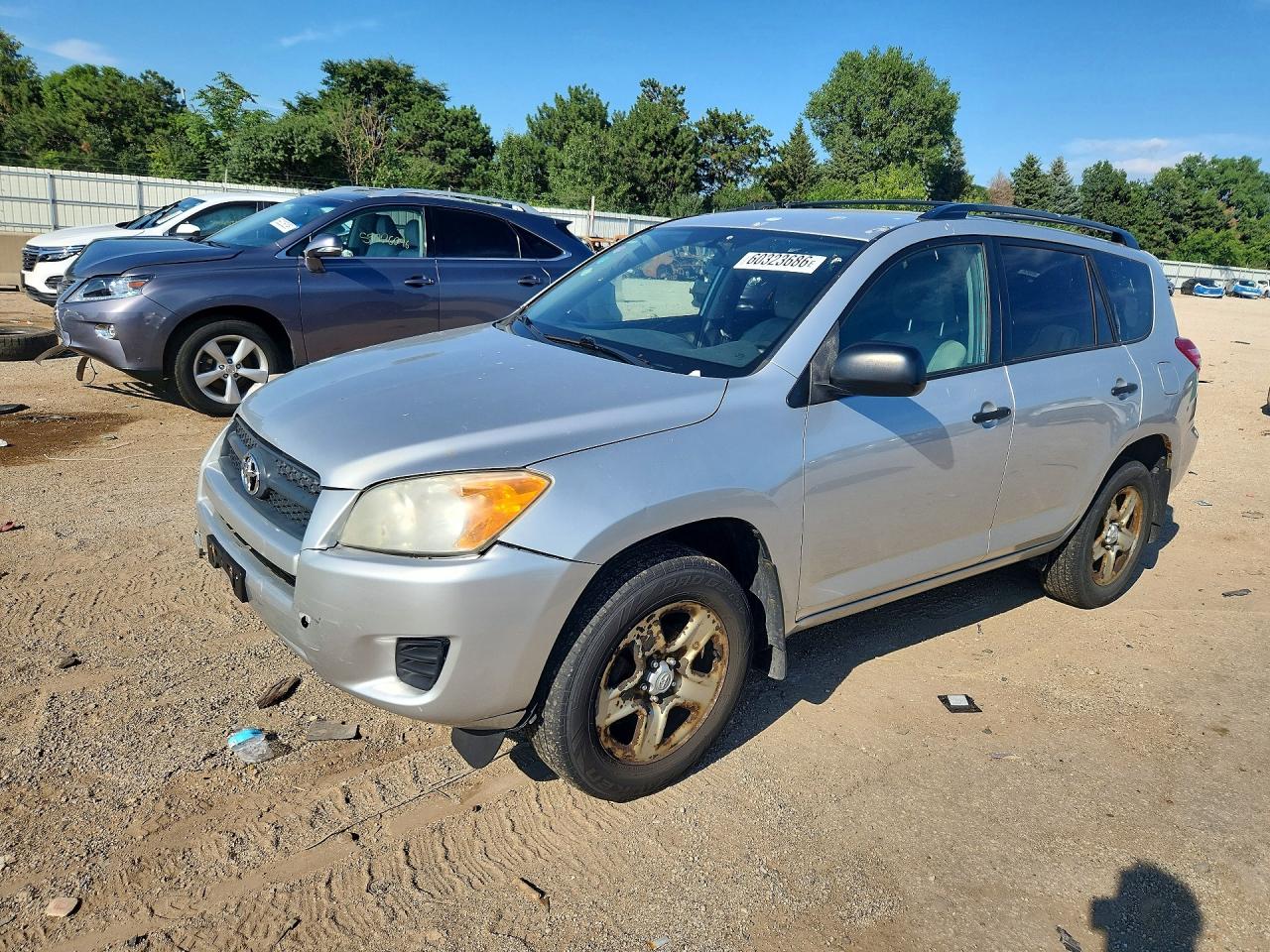 2011 Toyota Rav4 Base Silver vin: 2T3BF4DVXBW170059