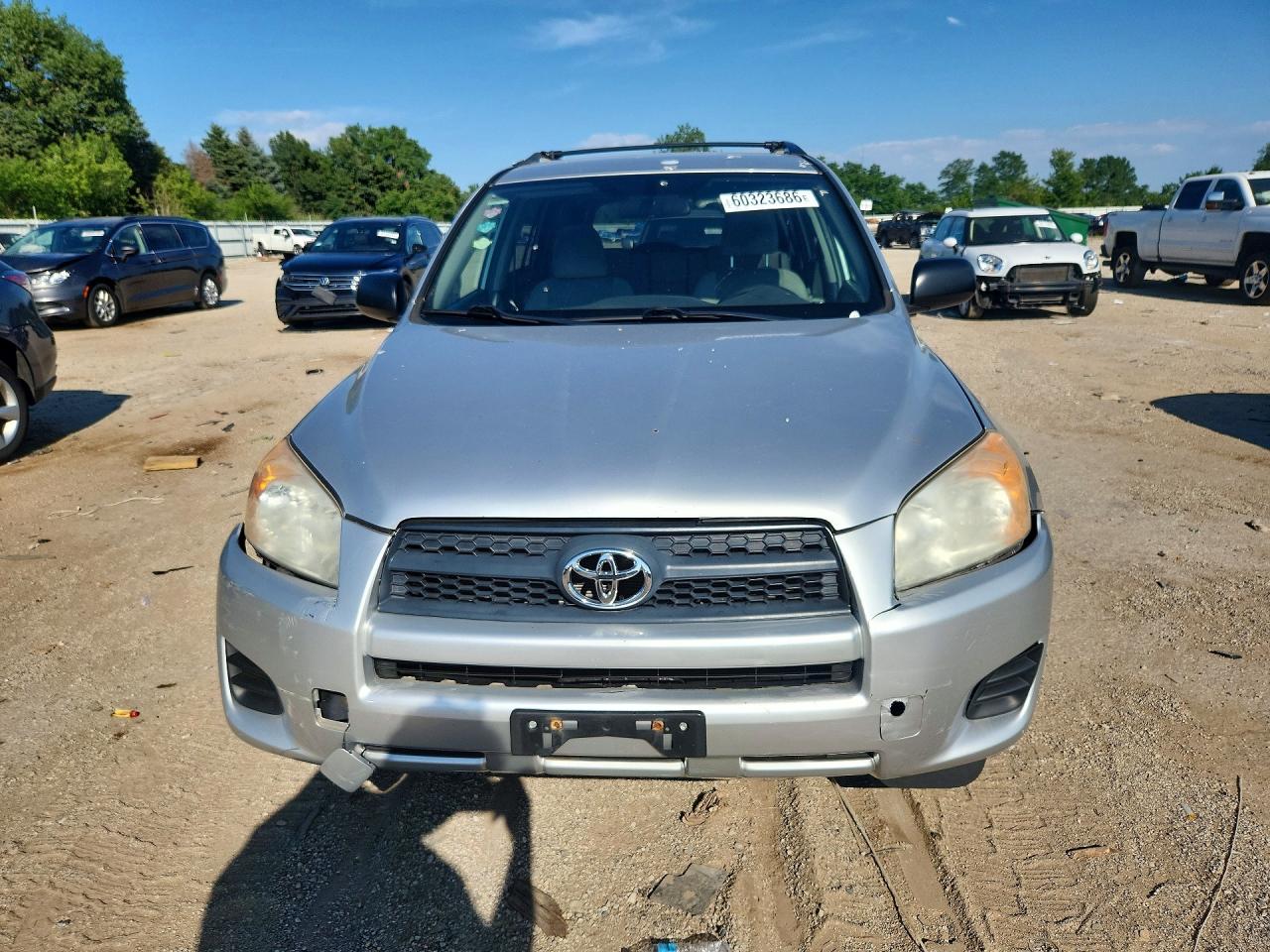 2011 Toyota Rav4 Base Silver vin: 2T3BF4DVXBW170059