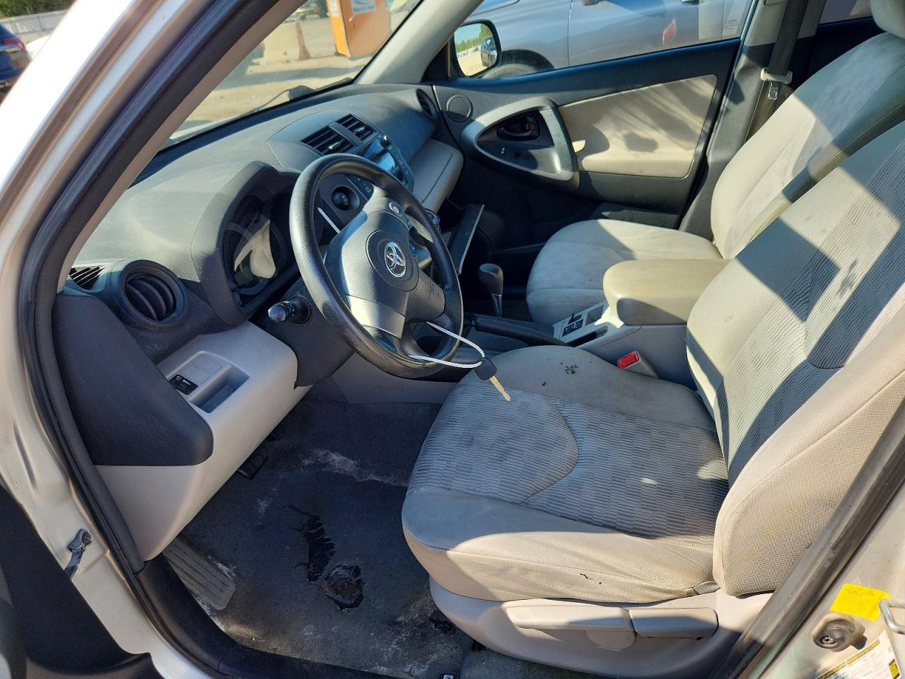 2011 Toyota Rav4 Base Silver vin: 2T3BF4DVXBW170059