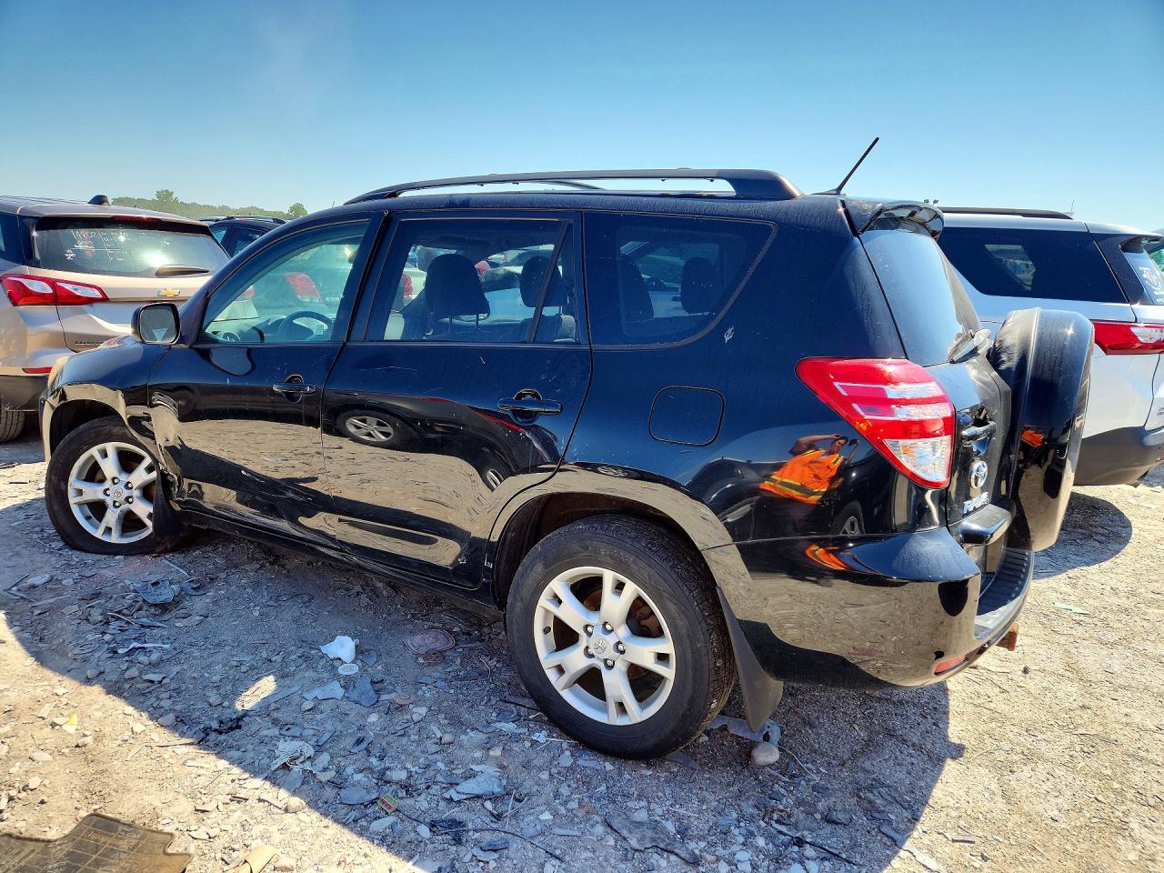 2011 Toyota Rav4 Base Черный vin: 2T3BF4DVXBW170188