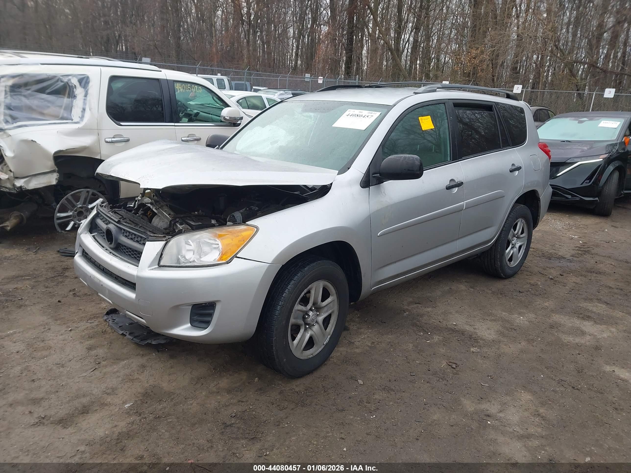 2011 Toyota Rav4   Silver vin: 2T3BF4DVXBW173205