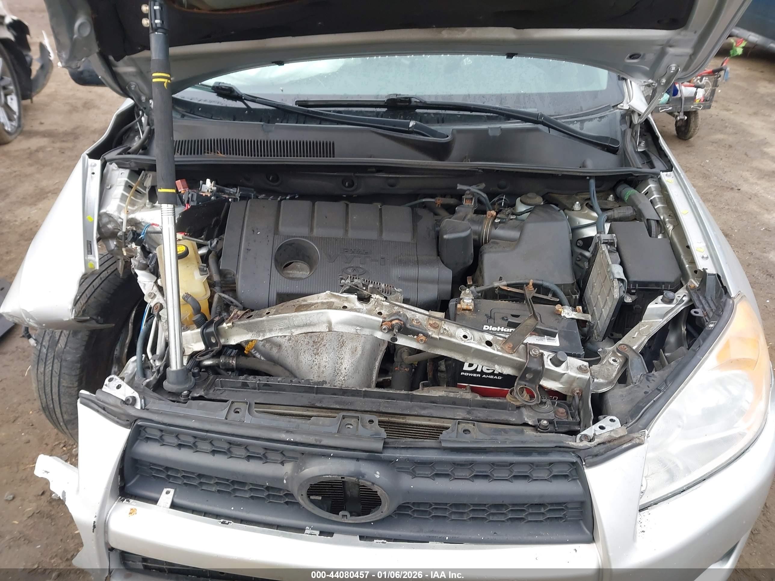 2011 Toyota Rav4   Silver vin: 2T3BF4DVXBW173205
