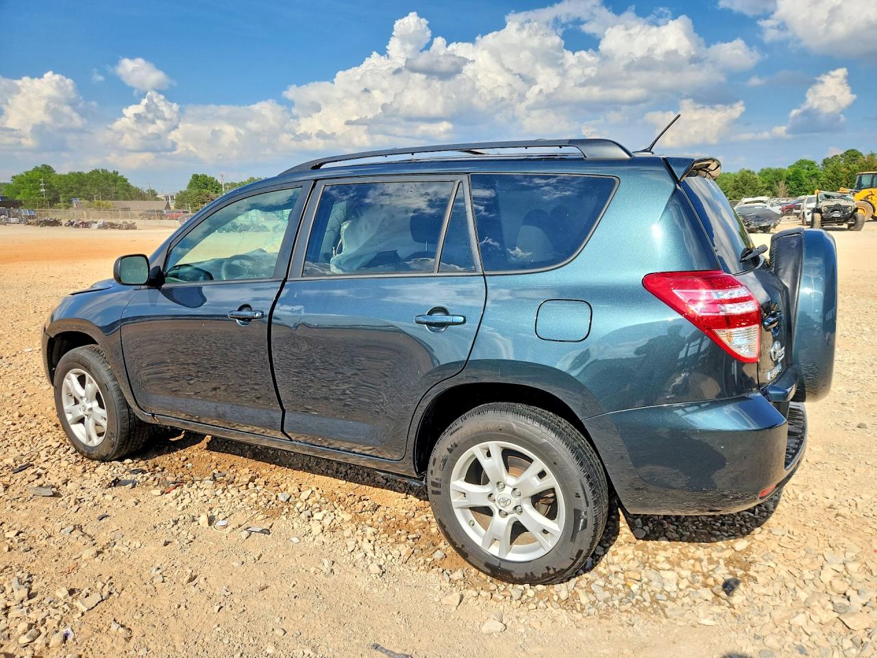 2011 Toyota Rav4 Base Green vin: 2T3BF4DVXBW177111
