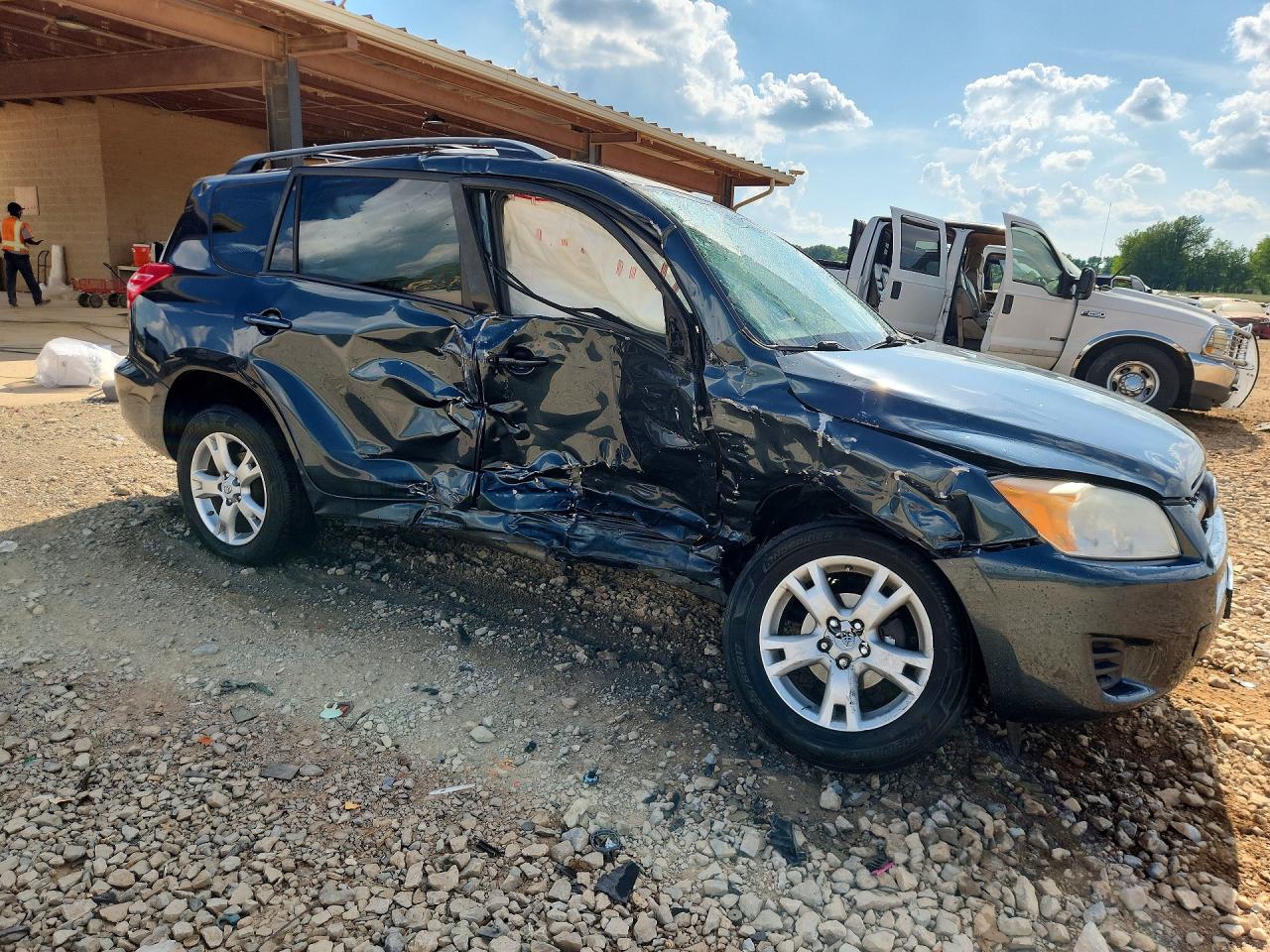 2011 Toyota Rav4 Base Green vin: 2T3BF4DVXBW177111