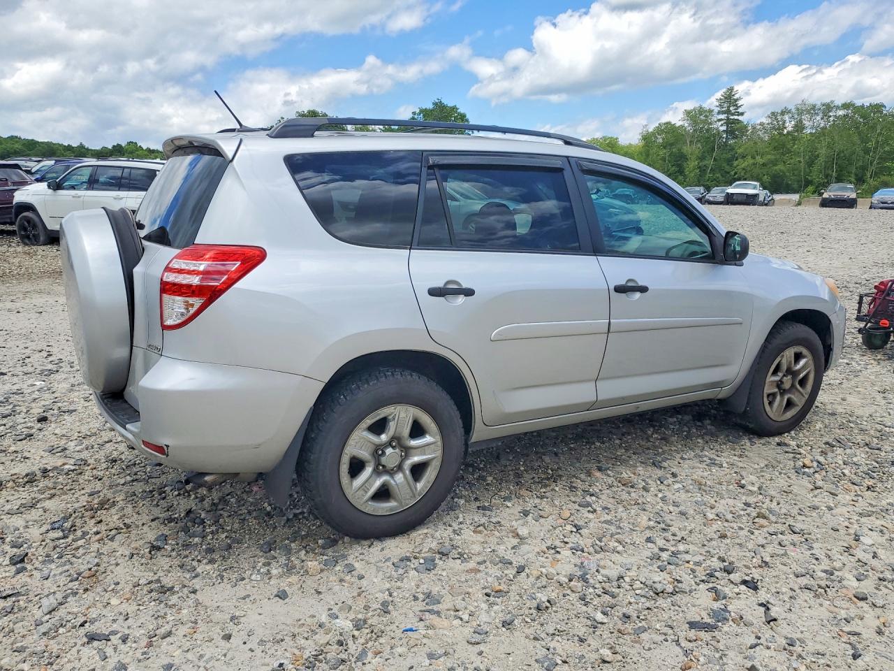 2012 Toyota Rav4 Base Silver vin: 2T3BF4DVXCW180723