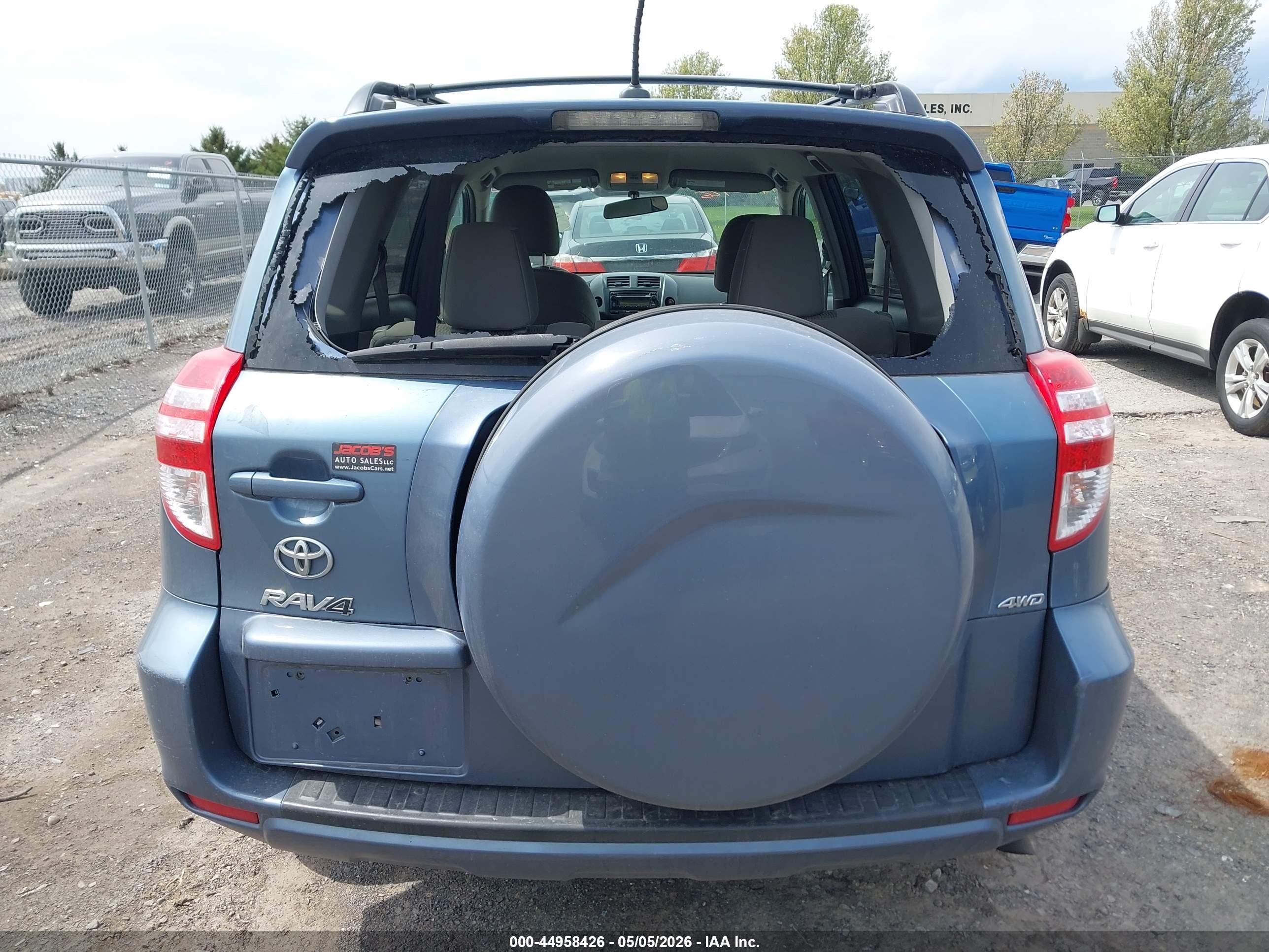2012 Toyota Rav4   Blue vin: 2T3BF4DVXCW212408