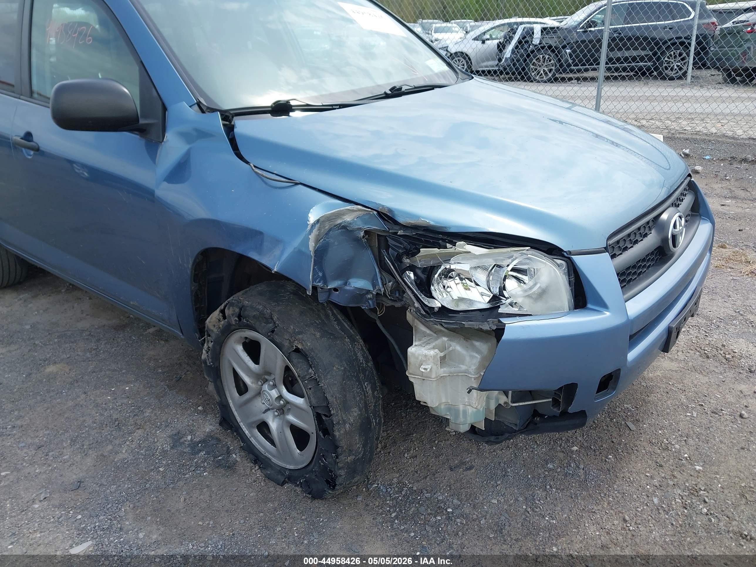 2012 Toyota Rav4   Blue vin: 2T3BF4DVXCW212408