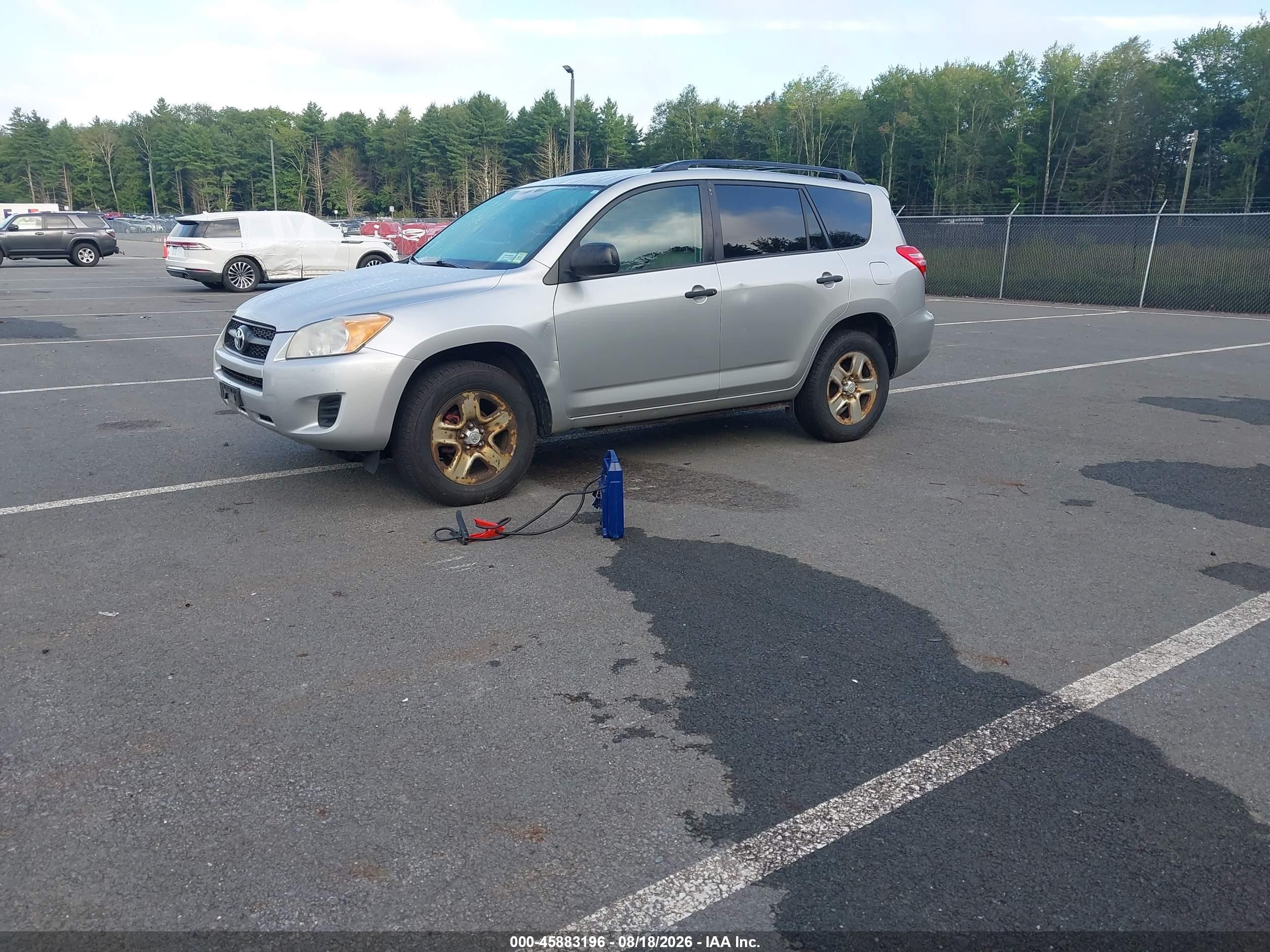 2012 Toyota Rav4   Silver vin: 2T3BF4DVXCW218094