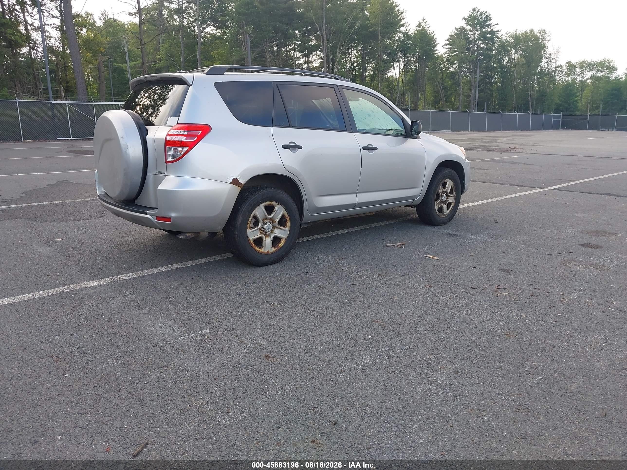 2012 Toyota Rav4   Silver vin: 2T3BF4DVXCW218094