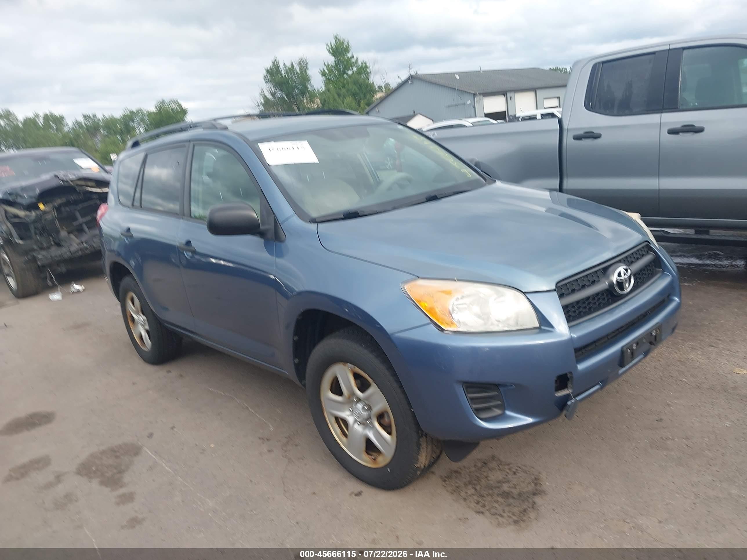 2012 Toyota Rav4   Blue vin: 2T3BF4DVXCW224252