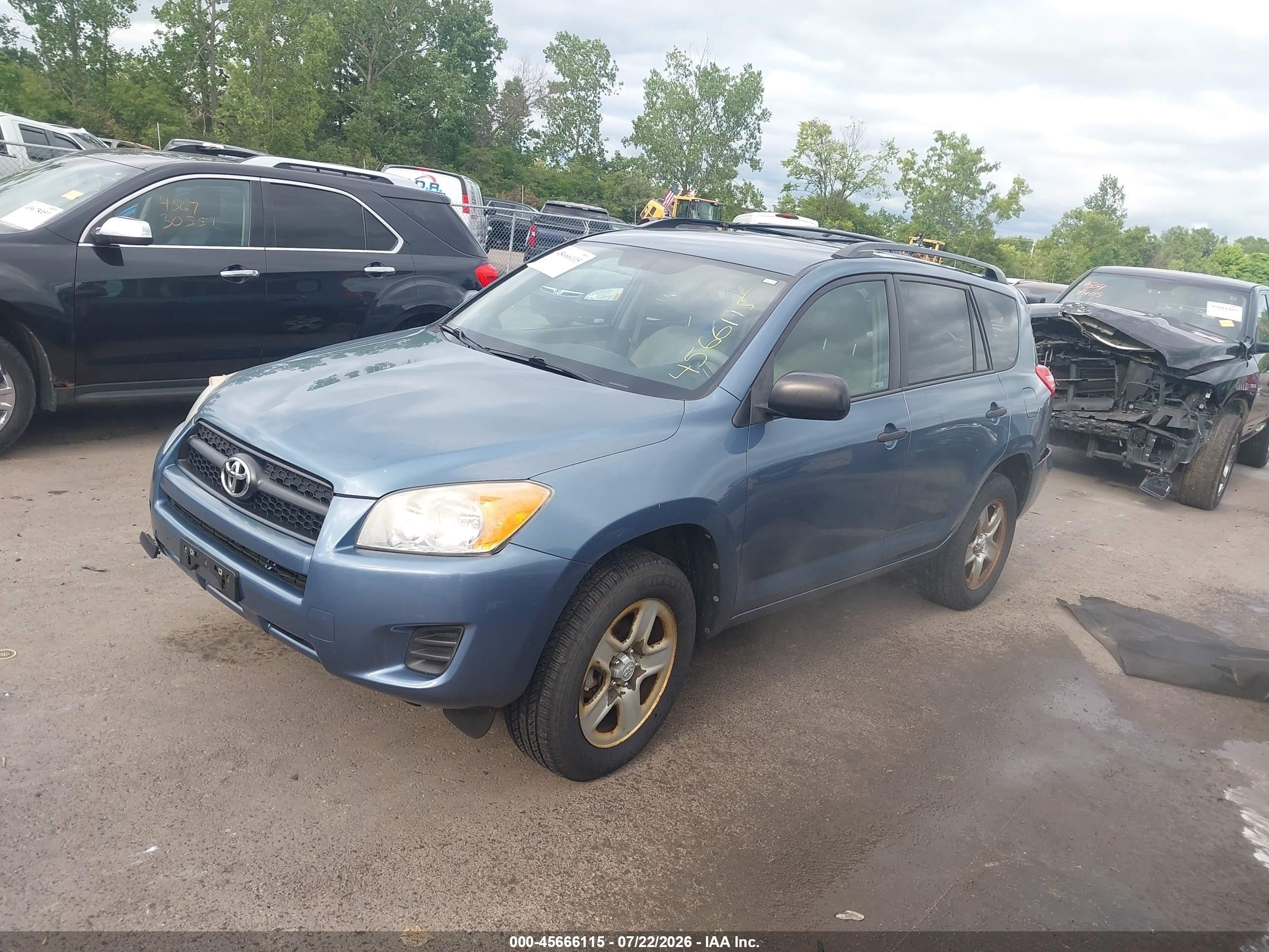 2012 Toyota Rav4   Blue vin: 2T3BF4DVXCW224252