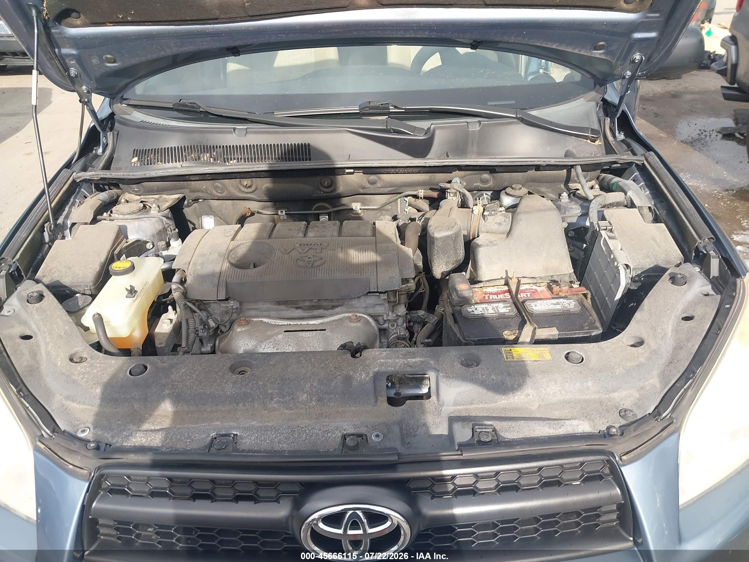 2012 Toyota Rav4   Blue vin: 2T3BF4DVXCW224252