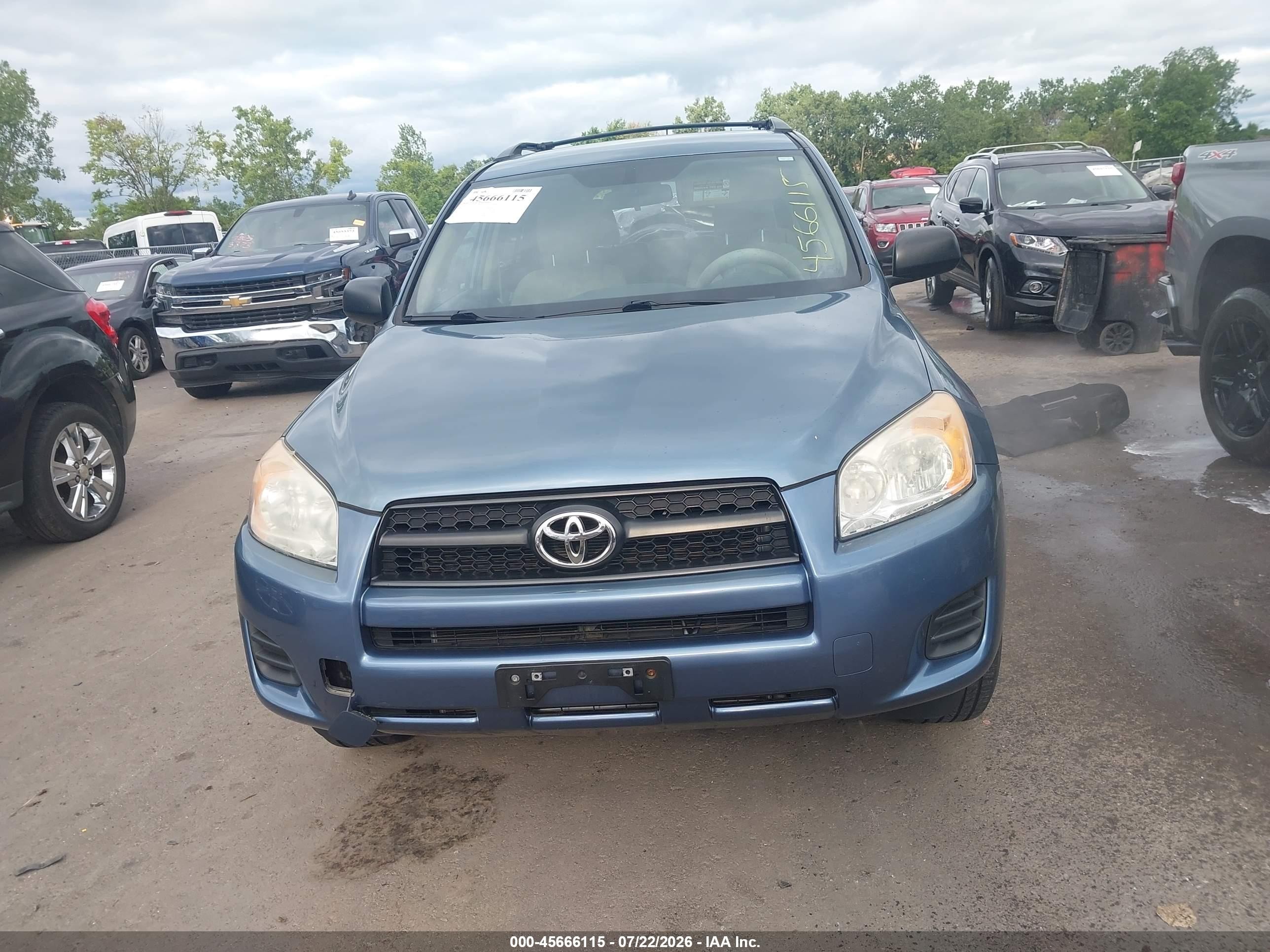 2012 Toyota Rav4   Blue vin: 2T3BF4DVXCW224252