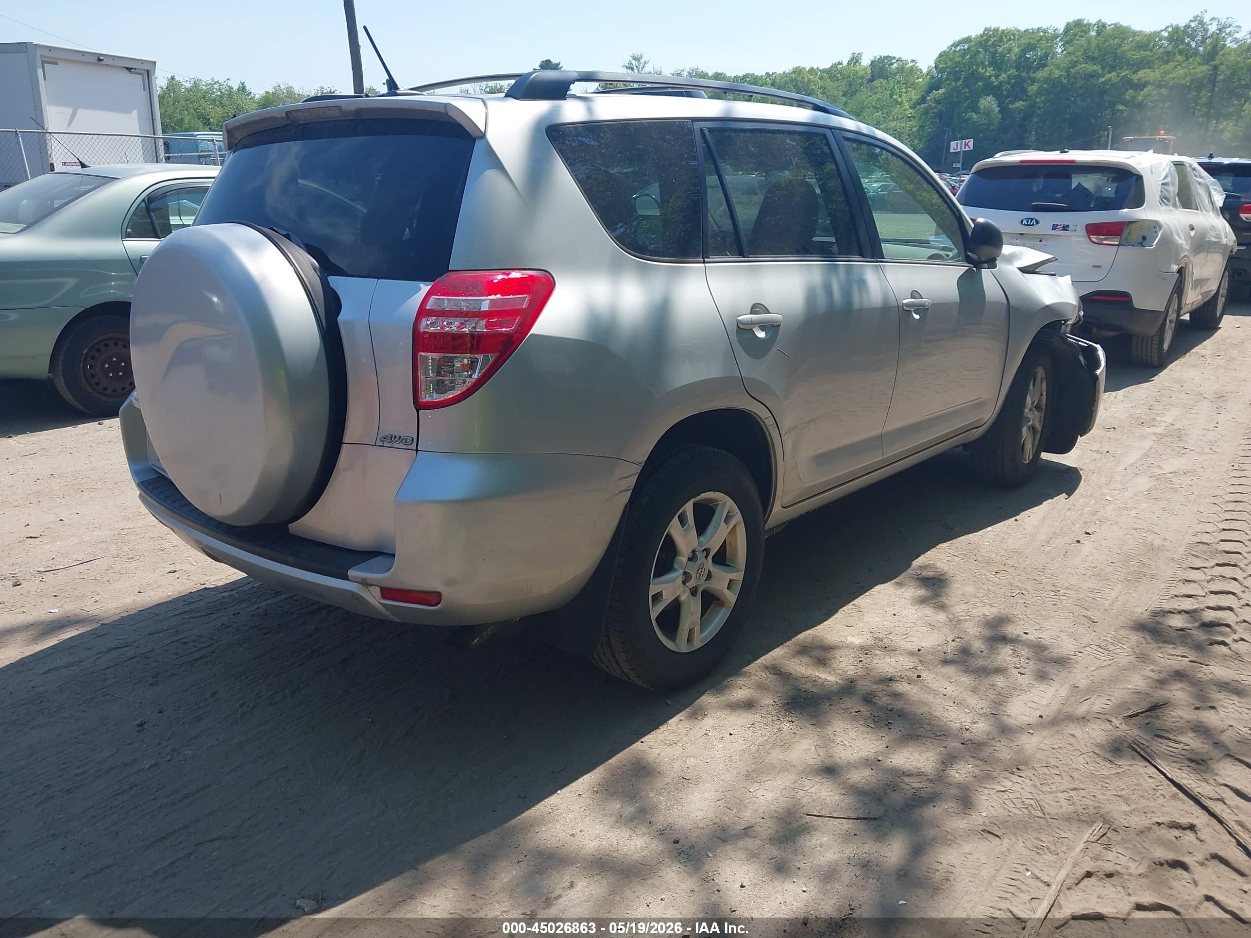 2012 Toyota Rav4   Silver vin: 2T3BF4DVXCW232710