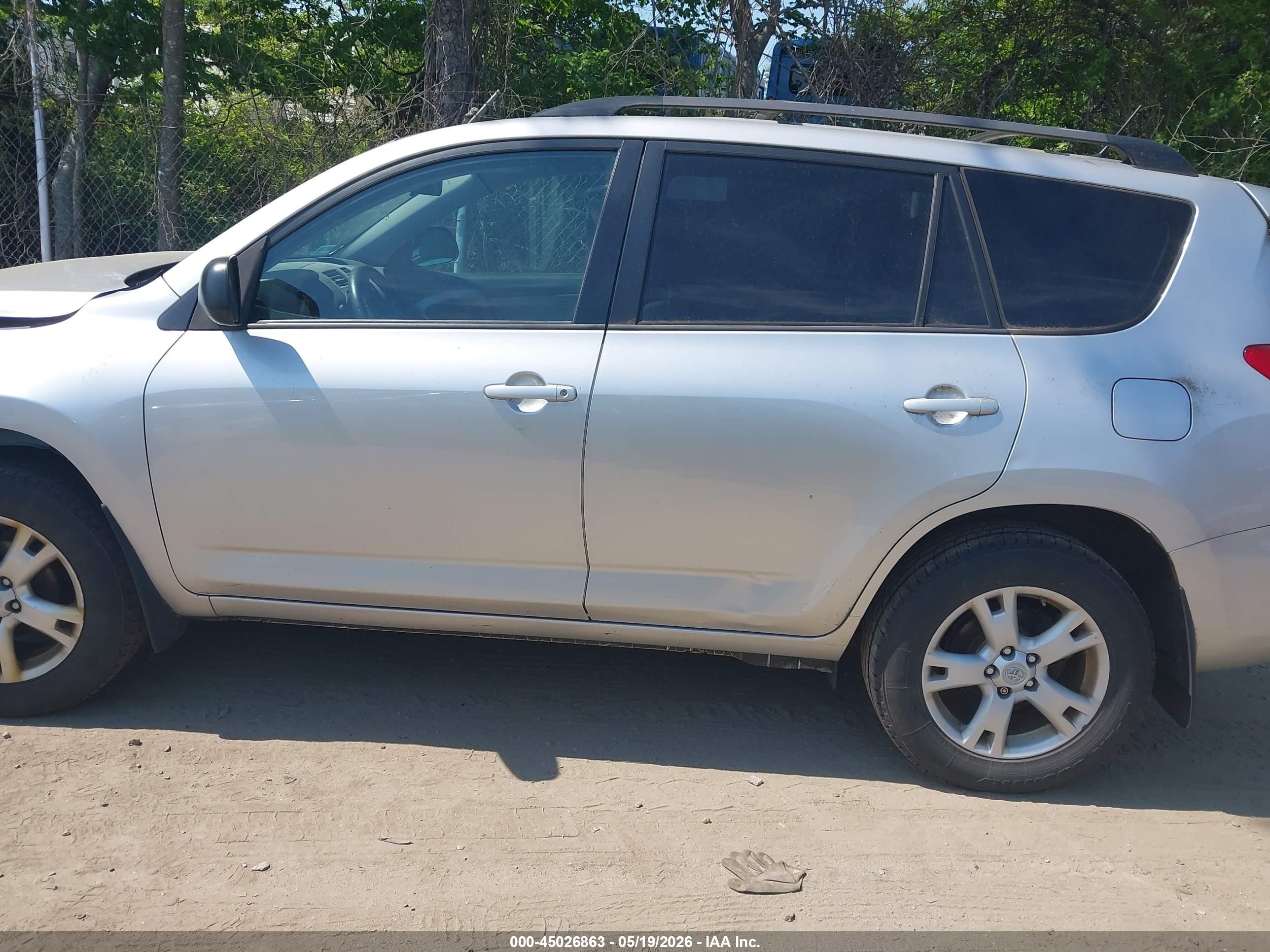 2012 Toyota Rav4   Silver vin: 2T3BF4DVXCW232710