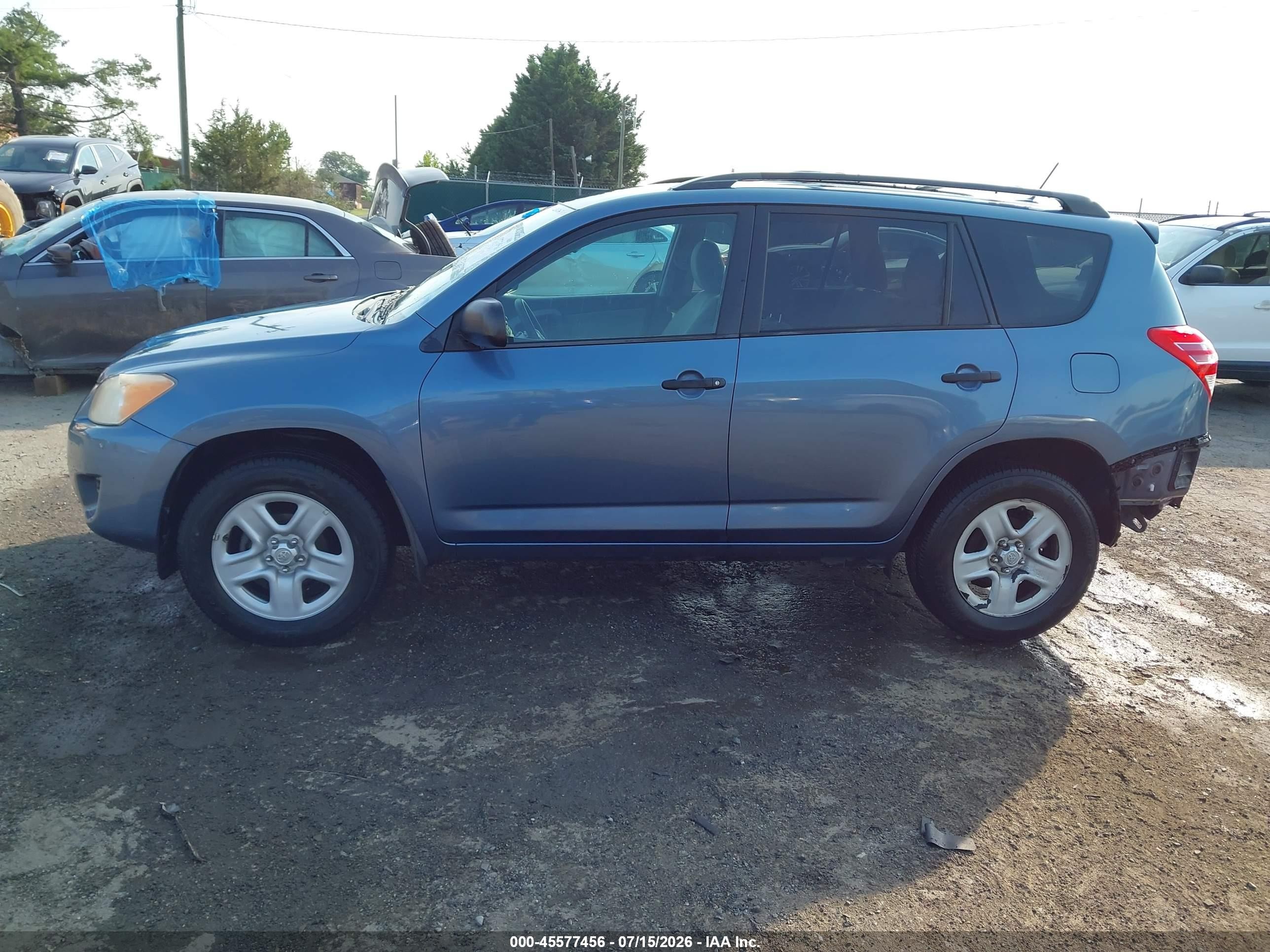 2012 Toyota Rav4   Blue vin: 2T3BF4DVXCW238393