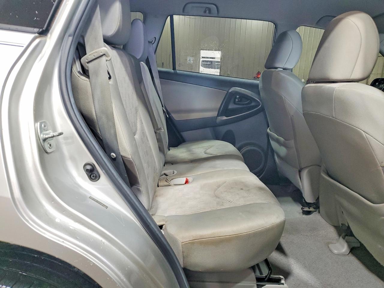 2012 Toyota Rav4 Base Silver vin: 2T3BF4DVXCW242606