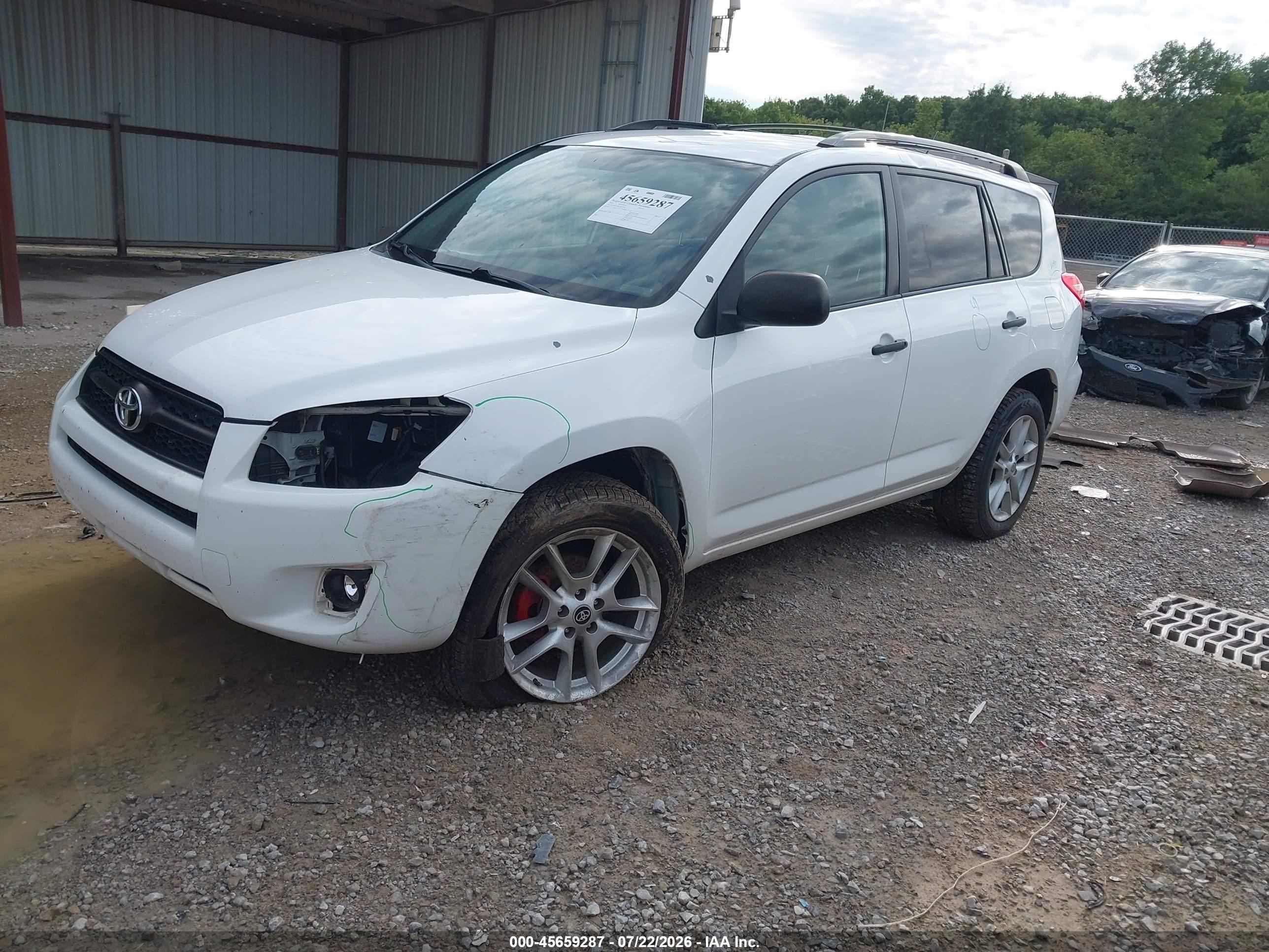 2012 Toyota Rav4   White vin: 2T3BF4DVXCW257719