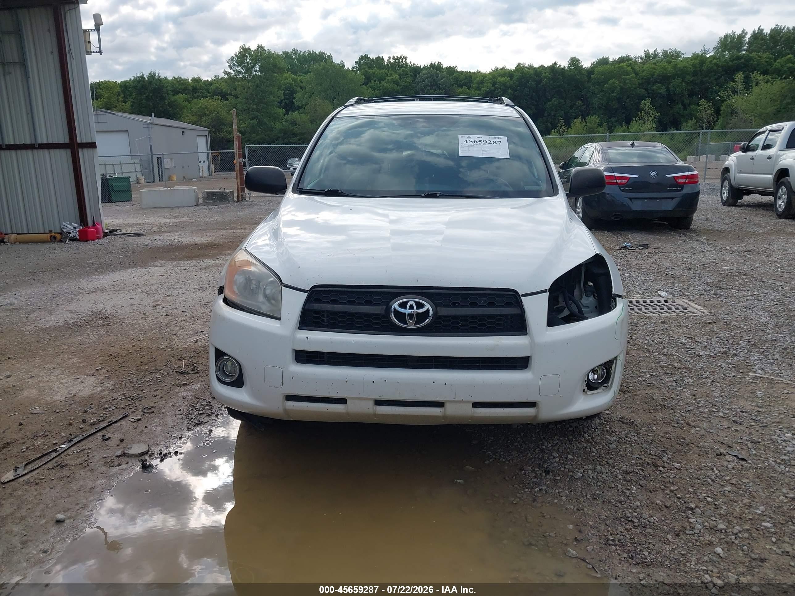 2012 Toyota Rav4   White vin: 2T3BF4DVXCW257719