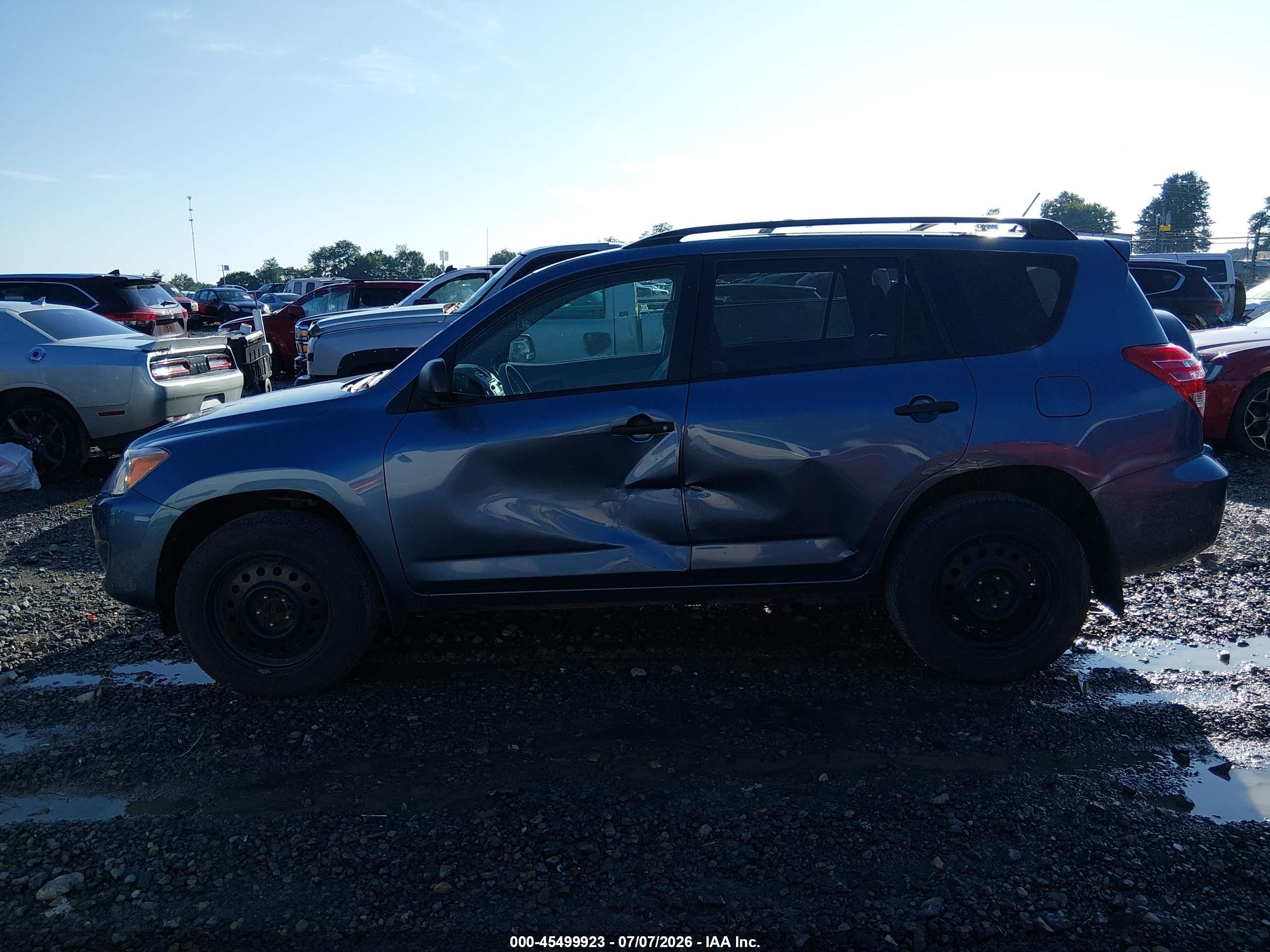 2012 Toyota Rav4   Синий vin: 2T3BF4DVXCW270146