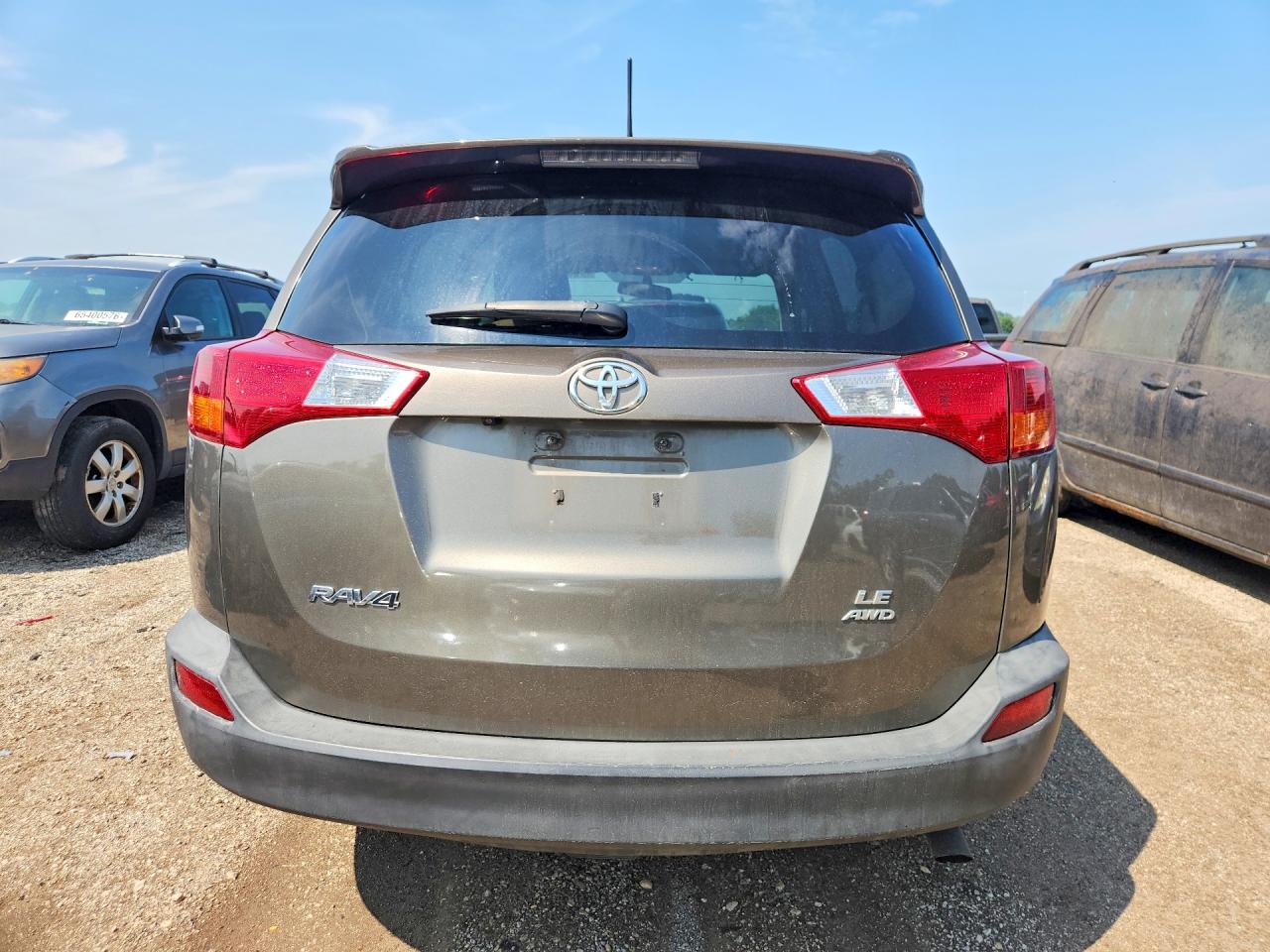 2013 Toyota Rav4 Le Gray vin: 2T3BFREV0DW011663