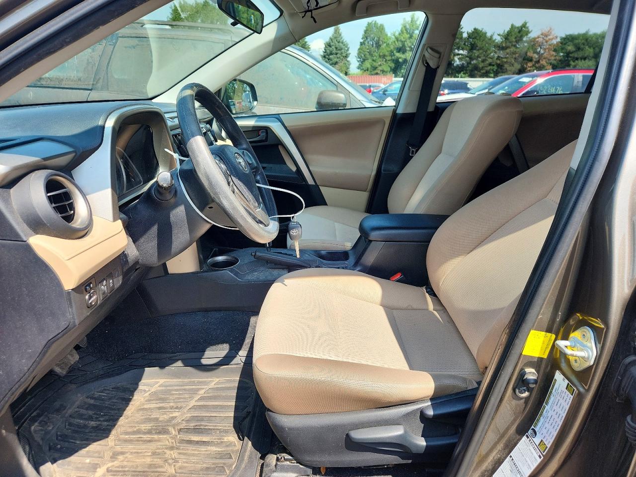 2013 Toyota Rav4 Le Gray vin: 2T3BFREV0DW011663