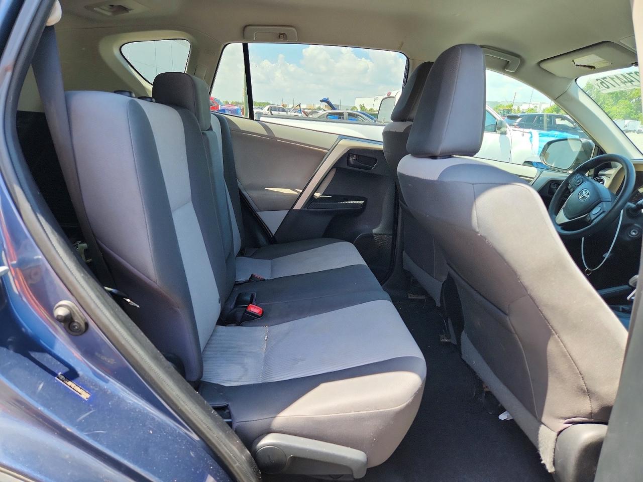 2013 Toyota Rav4 Le Синий vin: 2T3BFREV0DW038488