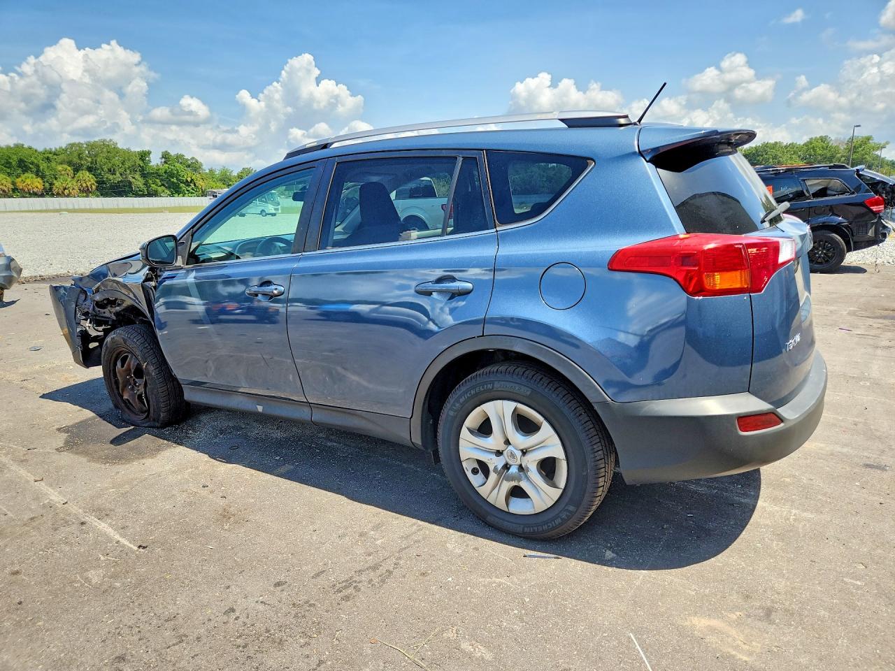 2013 Toyota Rav4 Le Синий vin: 2T3BFREV0DW038488