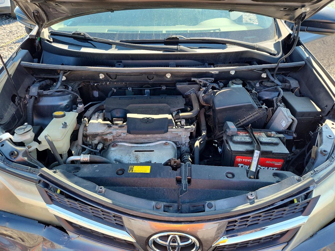 2013 Toyota Rav4 Le Gray vin: 2T3BFREV0DW063407