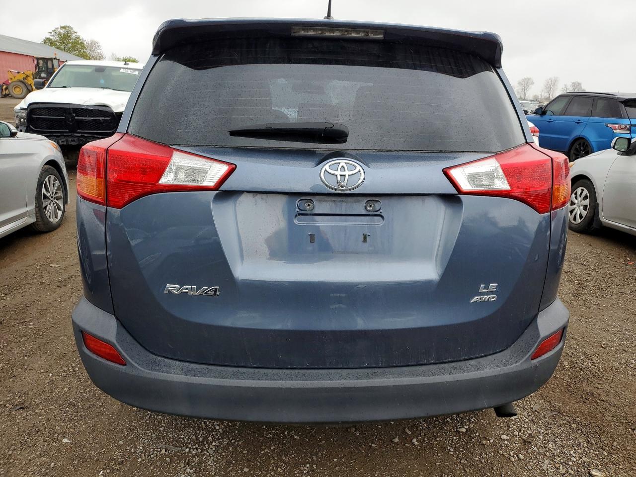 2013 Toyota Rav4 Le Blue vin: 2T3BFREV0DW065884