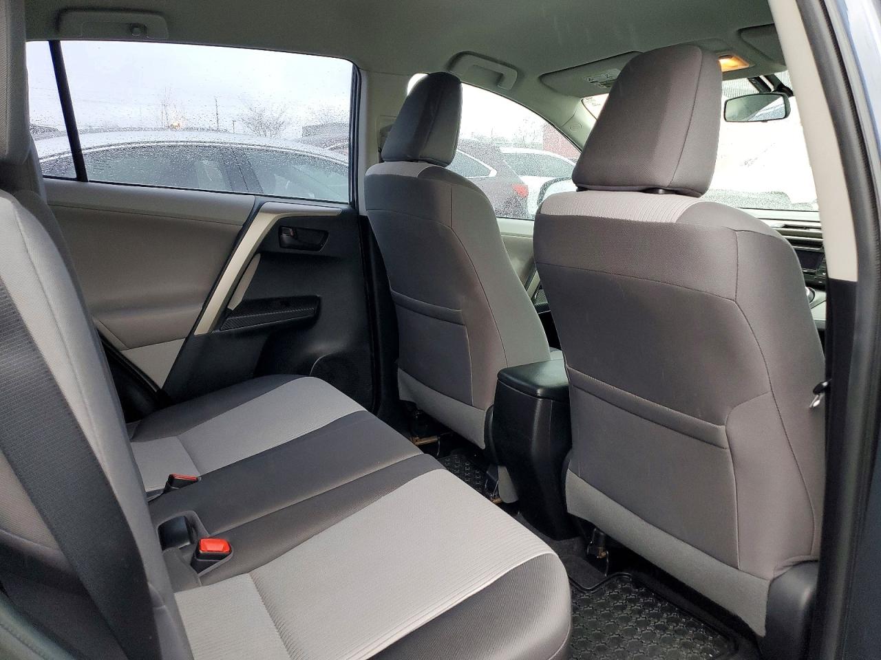 2013 Toyota Rav4 Le Blue vin: 2T3BFREV0DW065884