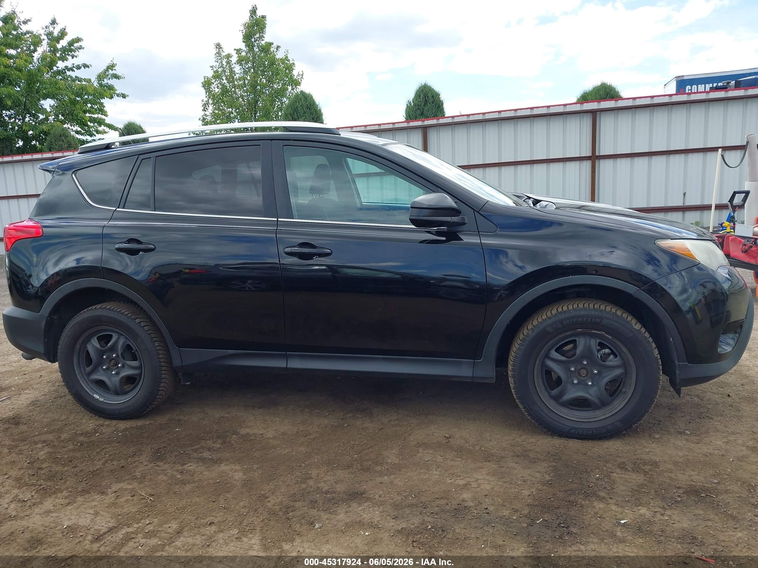 2014 Toyota Rav4 Le Черный vin: 2T3BFREV0EW142383