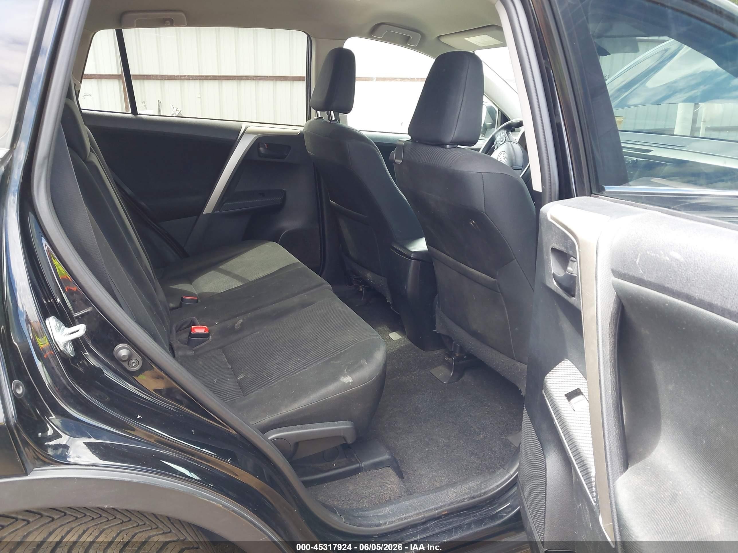 2014 Toyota Rav4 Le Черный vin: 2T3BFREV0EW142383