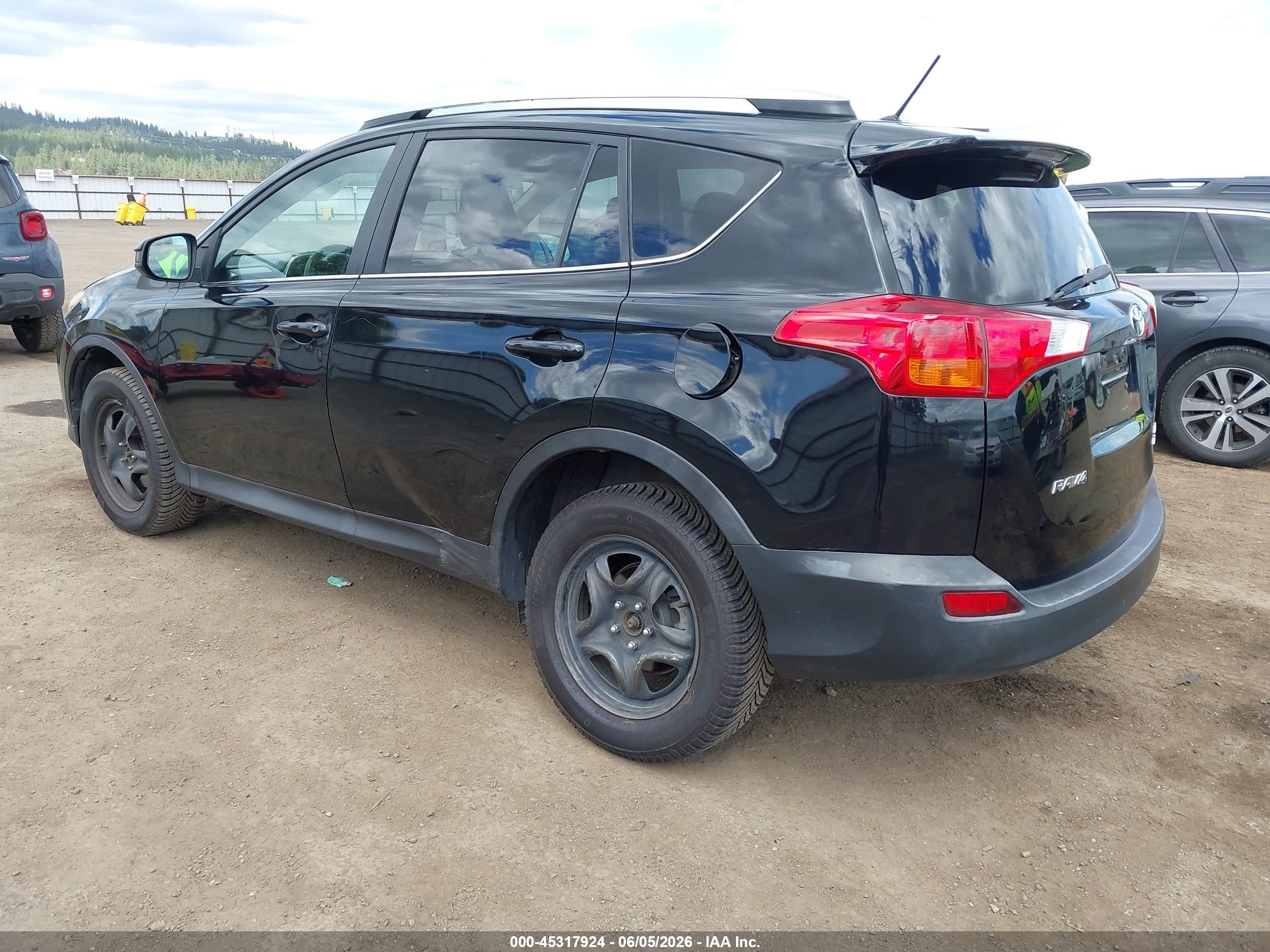 2014 Toyota Rav4 Le Черный vin: 2T3BFREV0EW142383