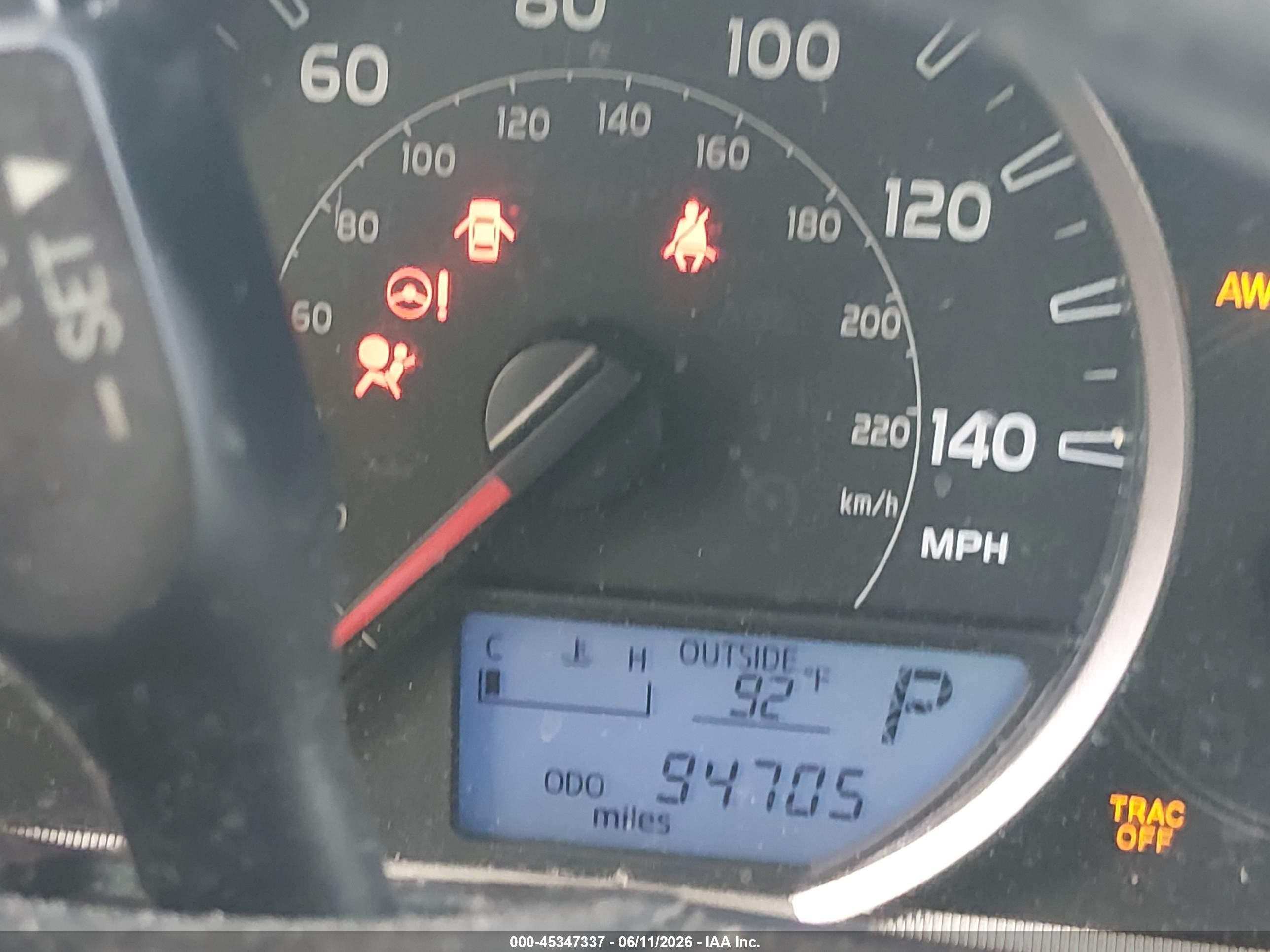 2015 Toyota Rav4 Le Silver vin: 2T3BFREV0FW243568