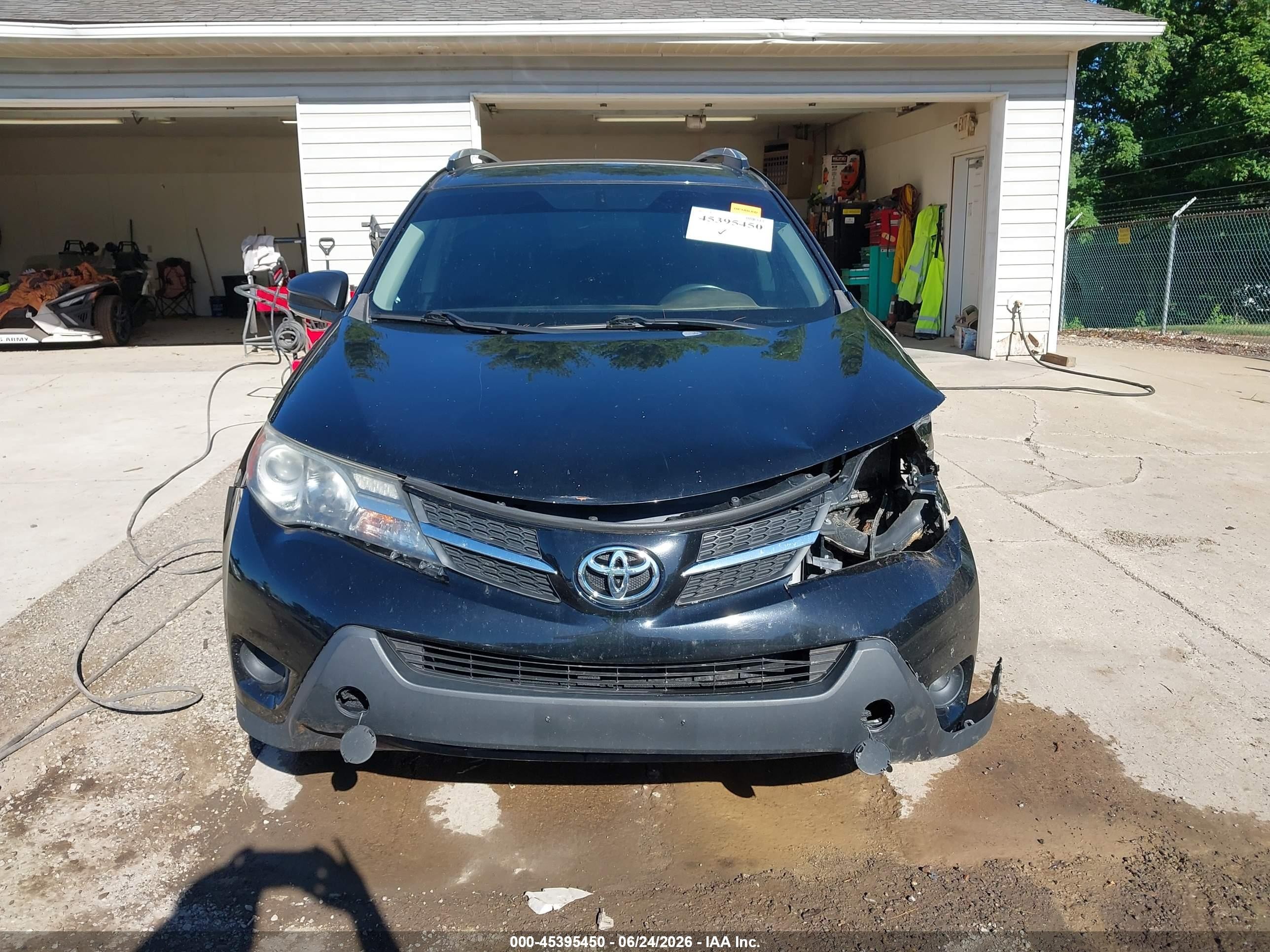 2015 Toyota Rav4 Le Black vin: 2T3BFREV0FW280930