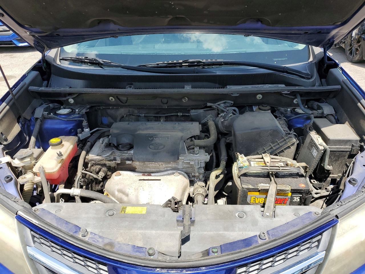 2015 Toyota Rav4 Le Blue vin: 2T3BFREV0FW380218