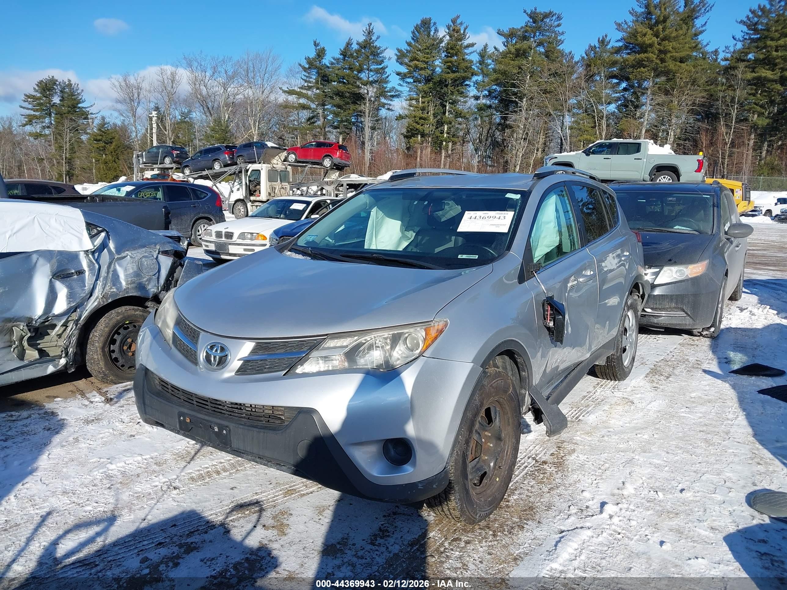 2015 Toyota Rav4 Le Silver vin: 2T3BFREV0FW384222