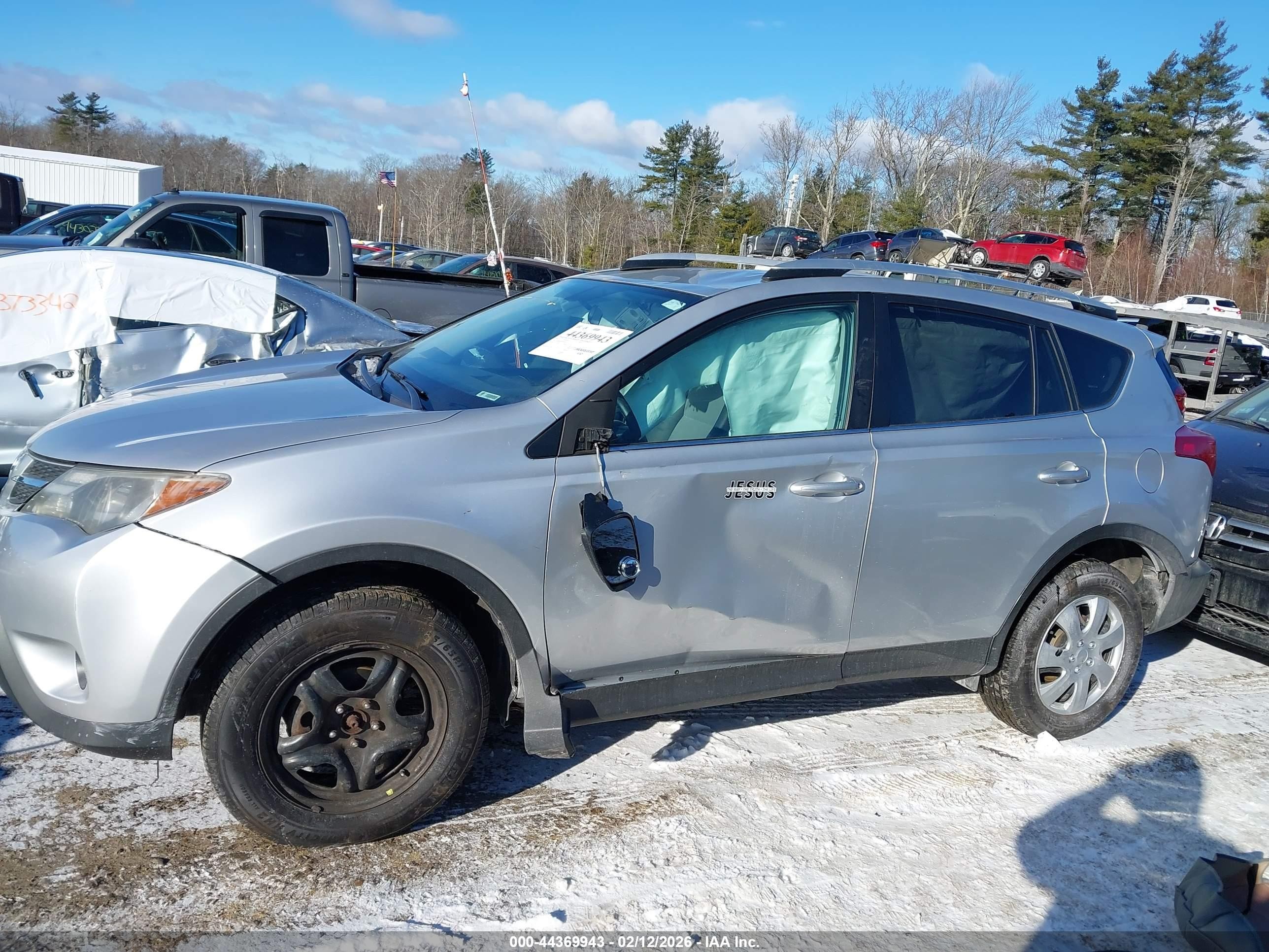 2015 Toyota Rav4 Le Silver vin: 2T3BFREV0FW384222