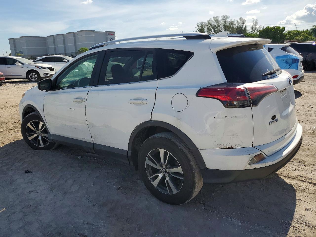 2016 Toyota Rav4 Le White vin: 2T3BFREV0GW411694