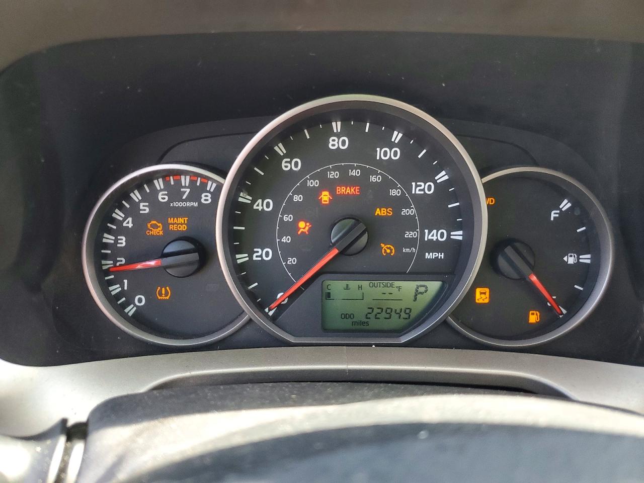 2016 Toyota Rav4 Le White vin: 2T3BFREV0GW411694