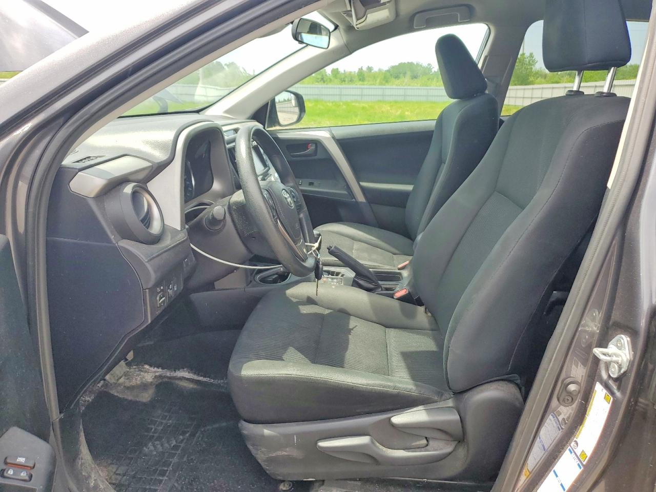 2017 Toyota Rav4 Le Серый vin: 2T3BFREV0HW613680