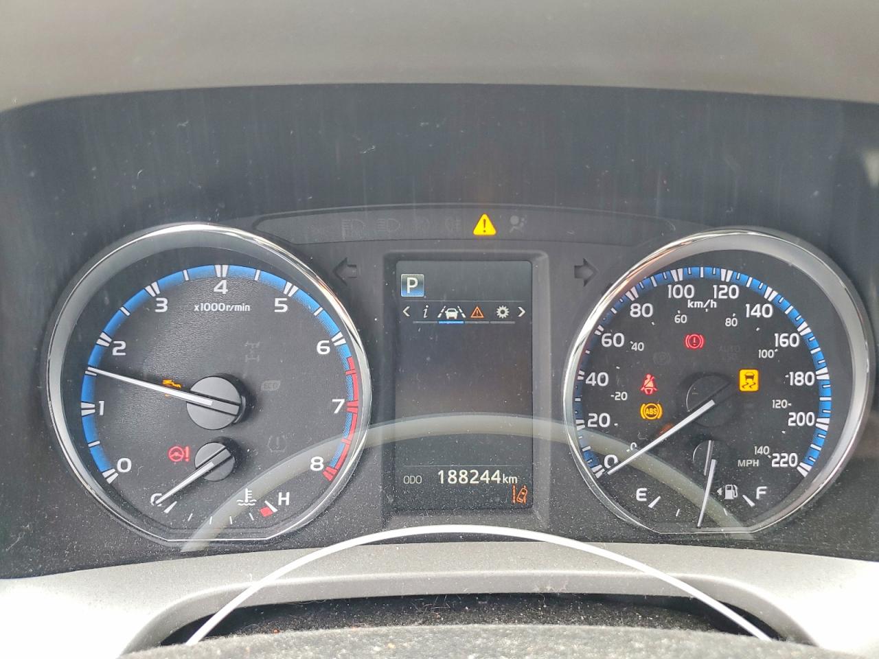 2017 Toyota Rav4 Le Серый vin: 2T3BFREV0HW613680