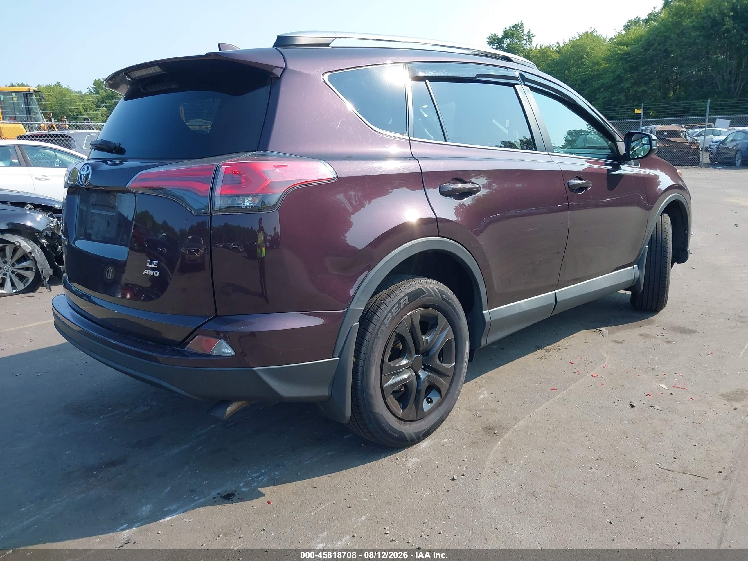 2017 Toyota Rav4 Le Purple vin: 2T3BFREV0HW620256